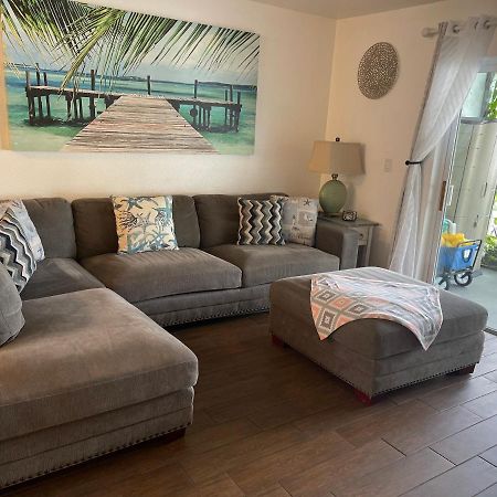 Beautiful Bright & Sparkling 2Bed 1Bath Beach Retreat - Unit 212 Cocoa Beach Exterior foto